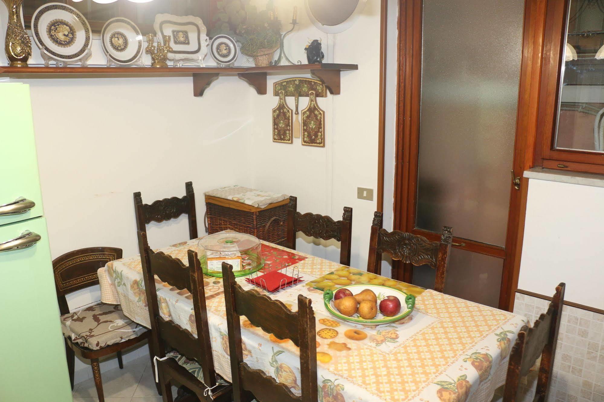 Bed and Breakfast Il Platano Piano di Sorrento Exterior foto